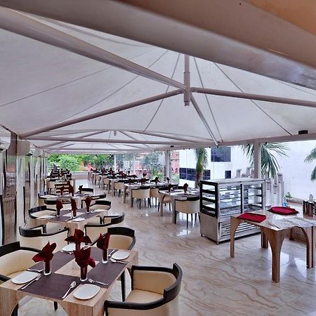 Hotel Silver Oak Bilāspur Dış mekan fotoğraf