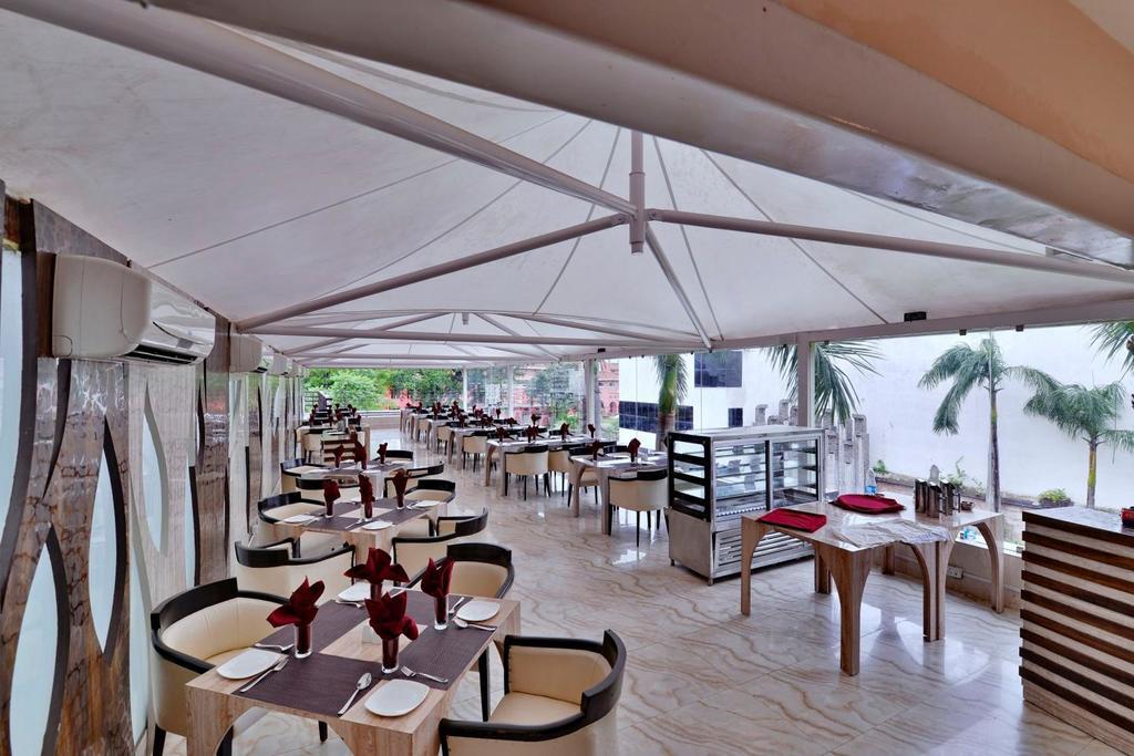 Hotel Silver Oak Bilāspur Dış mekan fotoğraf